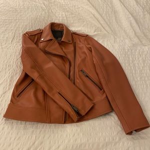 Massimo dutti leather jacket